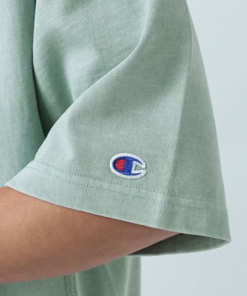 Champion（チャンピオン）の「【Champion(チャンピオン）】別注pigmentdye半袖Tシャツ（Tシャツ/カットソー・メンズ・チャコール/オフホワイト/ブルー系・MEDIUM/LARGE）」の18枚目の写真