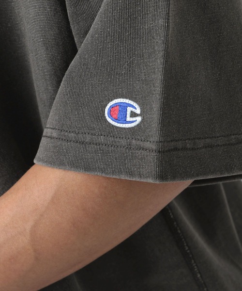 Champion（チャンピオン）の「【Champion(チャンピオン）】別注pigmentdye半袖Tシャツ（Tシャツ/カットソー・メンズ・チャコール/オフホワイト/ブルー系・MEDIUM/LARGE）」の21枚目の写真