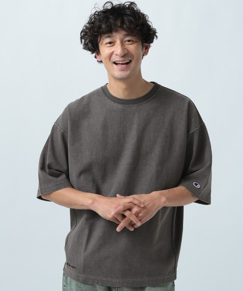 Champion（チャンピオン）の「【Champion(チャンピオン）】別注pigmentdye半袖Tシャツ（Tシャツ/カットソー・メンズ・チャコール/オフホワイト/ブルー系・MEDIUM/LARGE）」の8枚目の写真