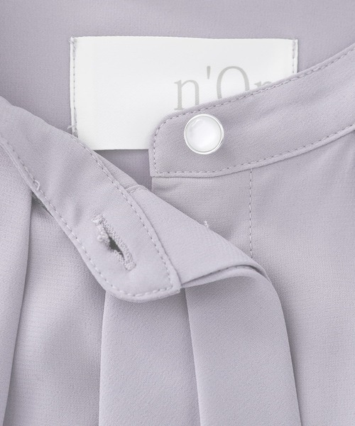 n'OrLABEL（ノアールレーベル）の「『ボウタイブラウス』（シャツ/ブラウス・レディース・ブラック/オフホワイト/グレー・1/2）」の5枚目の写真