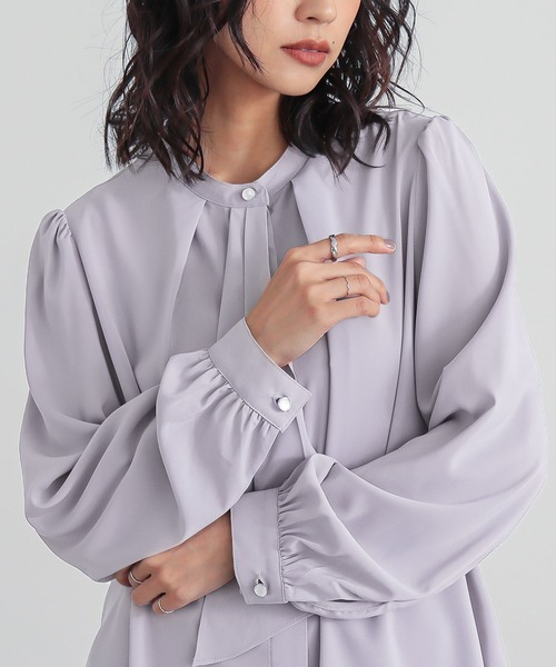 n'OrLABEL（ノアールレーベル）の「『ボウタイブラウス』（シャツ/ブラウス・レディース・ブラック/オフホワイト/グレー・1/2）」の21枚目の写真