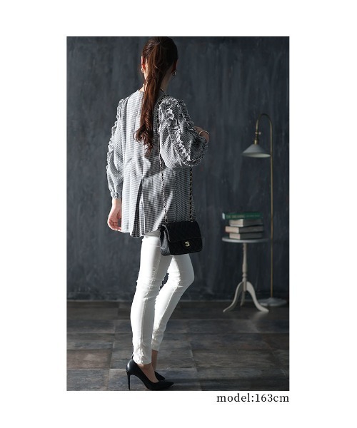 Sawa a la mode(サワアラモード)の「ギンガムチェック柄フリルスリーブトップス(その他トップス・レディース・チェック・FREE)」の14枚目の写真