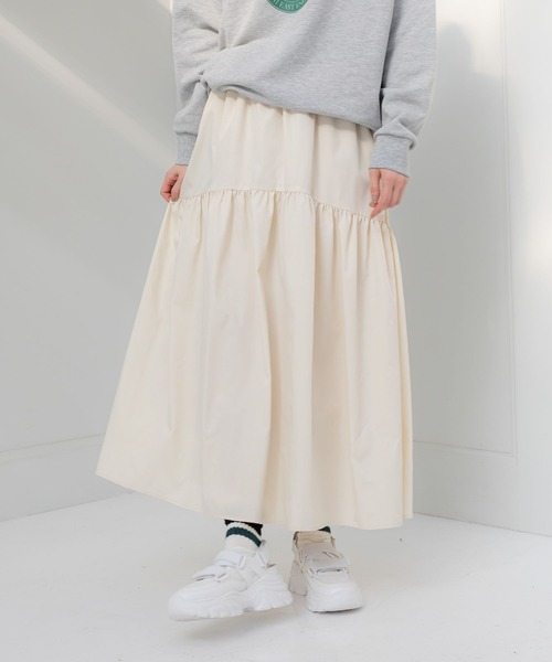 LAKOLE(ラコレ)の「アソートティアードスカート / 108150(スカート・レディース・ブラック/シルバー/オフホワイト/ブロンズ・SMALL/MEDIUM)」の9枚目の写真