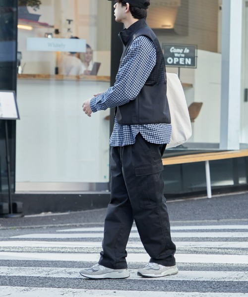 Franklin Climbing（フランクリンクライミング）の「【ESSENTIAL】アウトポケットナイロンベスト《撥水・通気性》（ベスト・メンズ・ホワイト系その他/ブラック・MEDIUM/LARGE/X-LARGE）」の13枚目の写真