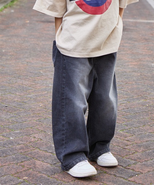 PAIRMANON STREET(ペアマノンストリート)の「【PAIRMANON STREET】ワイド ストレート バギー スプレーダイ デニム パンツ(デニムパンツ・キッズ・インディゴブルー/イエロー/パープル/ブルー/ブラック・140/130/150/160/110/90/100/120)」の12枚目の写真