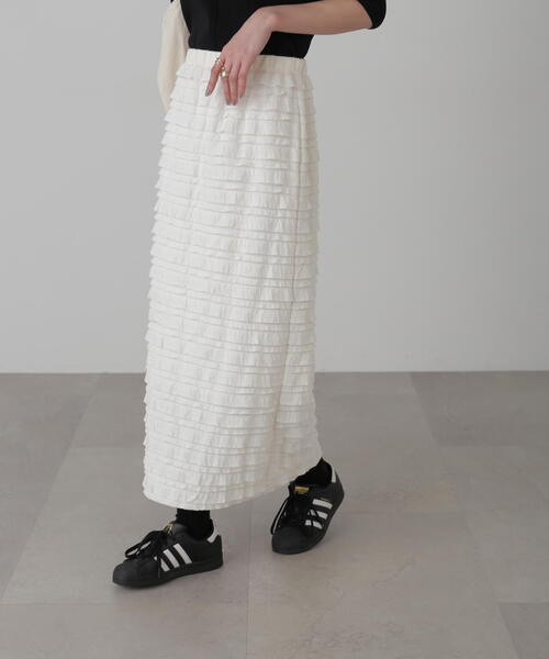 FREE'S MART(フリーズマート)の「カットフリルティアードナロースカート(スカート・レディース・ブラック/ホワイト・MEDIUM/SMALL)」の10枚目の写真