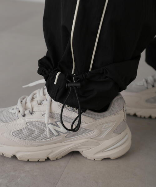 FREE'S MART（フリーズマート）の「サイドラインドロストパンツ（その他パンツ・レディース・ホワイト/ブラック・FREE）」の13枚目の写真