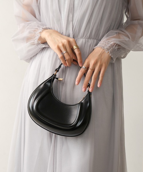 Bab（バブ）の「ラウンドショルダーバッグ（ショルダーバッグ・レディース・イエロー/オフホワイト/ブラック・ONESIZE）」の14枚目の写真