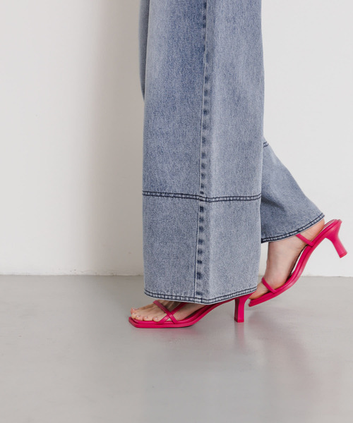 SENSE OF PLACE by URBAN RESEARCH（センスオブプレイスバイアーバンリサーチ）の「ワイドスクエアストラップサンダル（サンダル・レディース・ホワイト/ピンク/ブラック/ライトブルー・SMALL/MEDIUM/LARGE）」の15枚目の写真