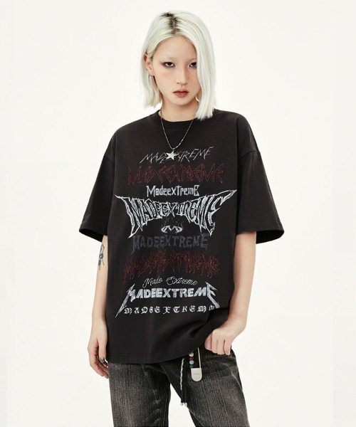 Ressaca(レサーカ)の「オーバーサイズ ロック風マルチロゴプリントTシャツ(Tシャツ/カットソー・メンズ・チャコールグレー/ブラック/ホワイト・M/L/XL/XXL)」の3枚目の写真