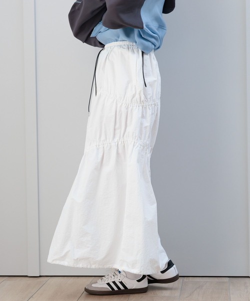 RAGEBLUE（レイジブルー）の「ナイロンシャーリングスカート（スカート・レディース・ダークグレー/ホワイト/オリーブ・FREE）」の21枚目の写真