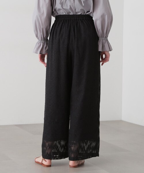 N.(N. Natural Beauty Basic)(エヌエヌナチュラルビューティーベーシック)の「◆シアージャガードイージーパンツ(スラックス・レディース・ブラック/オフホワイト・MEDIUM)」の15枚目の写真