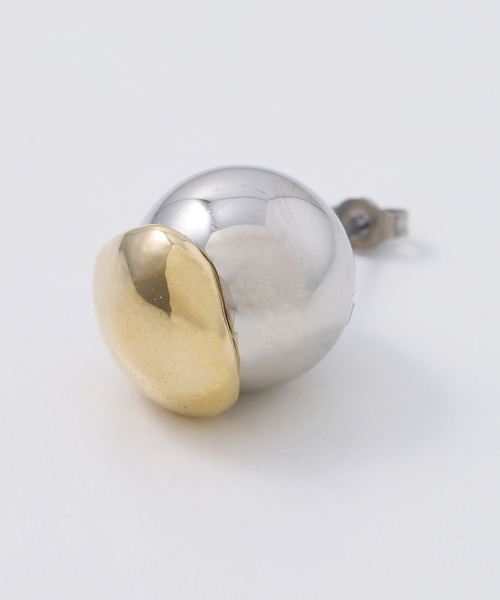 collex（コレックス）の「バイカラーボールピアス（ピアス（両耳用）・レディース・ゴールド/シルバー・フリー）」の9枚目の写真