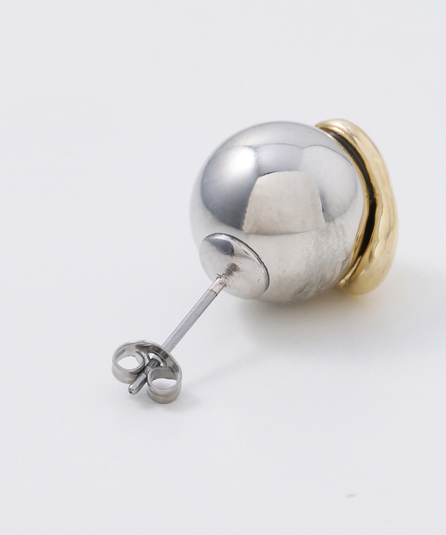 collex（コレックス）の「バイカラーボールピアス（ピアス（両耳用）・レディース・ゴールド/シルバー・フリー）」の8枚目の写真