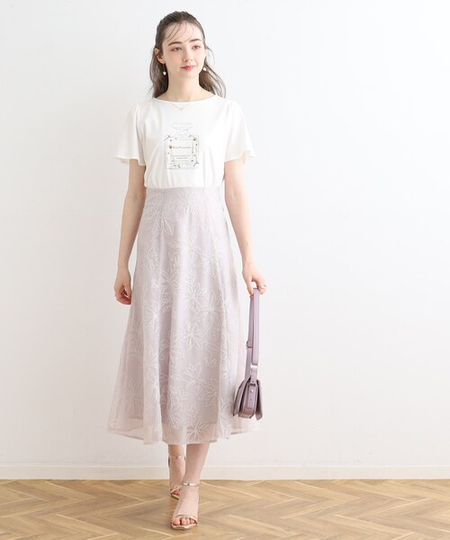 couture brooch（クチュールブローチ）の「◆【マシンウォッシャブル】フラワーパフュームフレア袖Tシャツ（Tシャツ/カットソー・レディース・ピンク/チャコールグレー/オフホワイト/サックスブルー・36/38/40/42）」の5枚目の写真