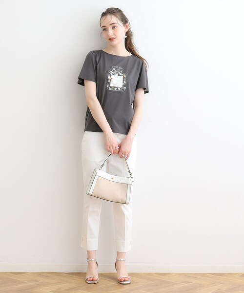 couture brooch（クチュールブローチ）の「◆【マシンウォッシャブル】フラワーパフュームフレア袖Tシャツ（Tシャツ/カットソー・レディース・ピンク/チャコールグレー/オフホワイト/サックスブルー・36/38/40/42）」の15枚目の写真