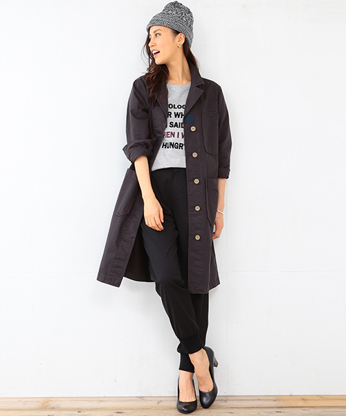 B:MING by BEAMS（ビーミングバイビームス）の「ビーミング by ビームス / フロッキープリントロングTシャツ（Tシャツ/カットソー・レディース・オフホワイト/ライトグレー/レッド系その他/ネイビー・ONE SIZE）」の12枚目の写真