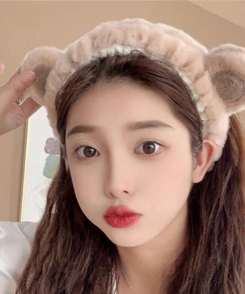 E&C closet…(イーアンドシークローゼット)の「カラーベア洗顔バンド(ヘアバンド・レディース・ベージュ/レッド/ピンク・FREE)」の4枚目の写真