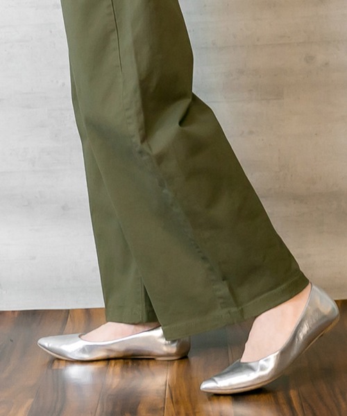 LARU(ラルー)の「ツイル ワイド ベイカーパンツ(その他パンツ・レディース・カーキ/ブラック・M/L)」の9枚目の写真