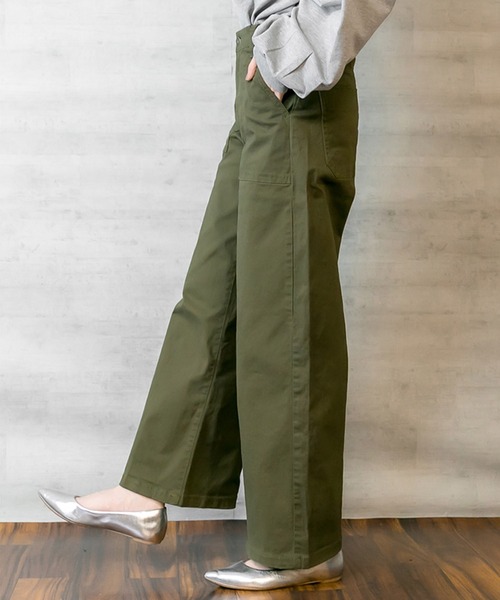 LARU(ラルー)の「ツイル ワイド ベイカーパンツ(その他パンツ・レディース・カーキ/ブラック・M/L)」の10枚目の写真