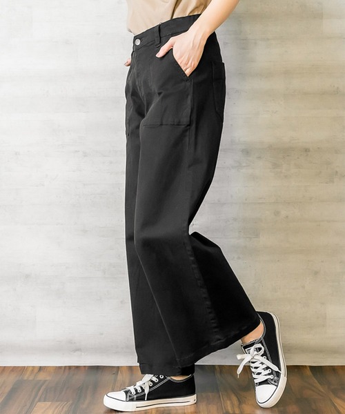 LARU(ラルー)の「ツイル ワイド ベイカーパンツ(その他パンツ・レディース・カーキ/ブラック・M/L)」の14枚目の写真