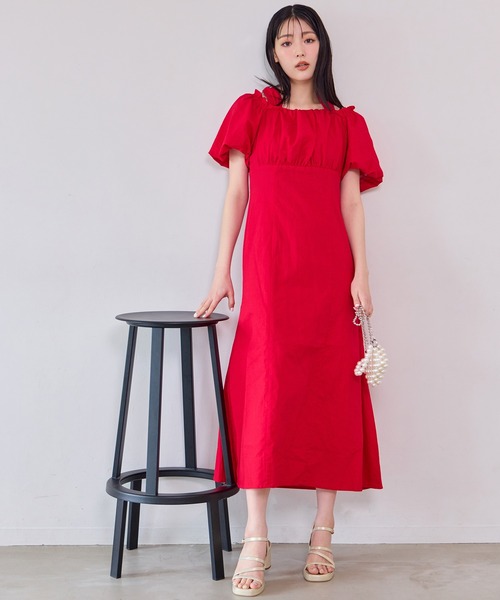 one after another NICE CLAUP（ワンアフターアナザーナイスクラップ）の「袖ボリュームワンピース（ワンピース・レディース・レッド/オフホワイト/ブルー/ブラック・FREE）」の17枚目の写真