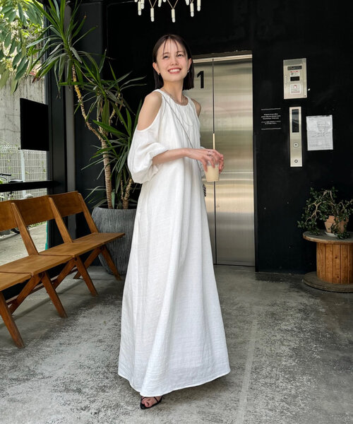 新品 mystic 【もりすず企画】肩開きブラウス mystic - 新品 mystic 【もりすず企画】肩開きブラウスの通販 by usa's