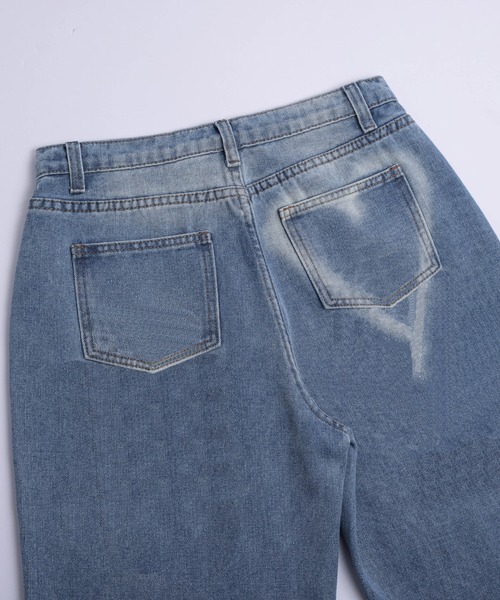 AMELY(エミリー)の「バックハートストレートデニム(デニムパンツ・レディース・ブルー/ブラック・L/M/S)」の7枚目の写真