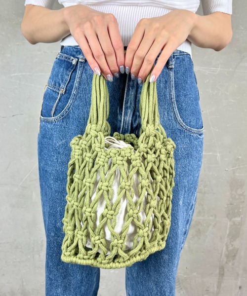 Loco Ocean(ロコオーシャン)の「【マクラメ編み】巾着付き ロープバッグ / ハンドバッグ(トートバッグ・レディース・ベージュ/ホワイト/グリーン/ブラック・ONE SIZE)」の1枚目の写真