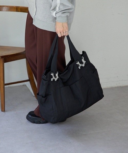 セール】《WEB限定カラーあり》ショルダー付き/樹脂パーツトートバッグ