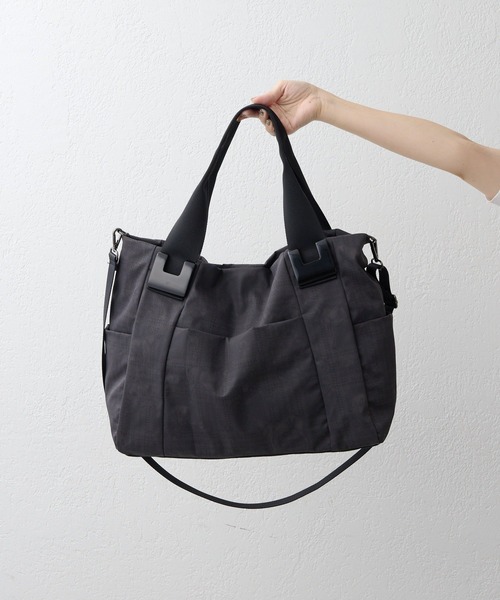 ear PAPILLONNER（イアパピヨネ）の「《WEB限定カラーあり》ショルダー