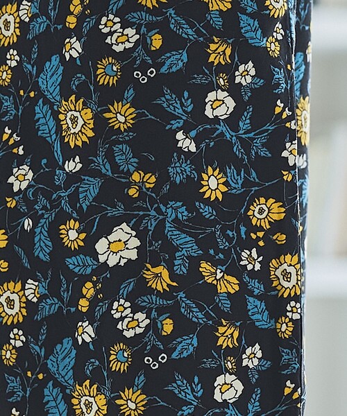 coen（コーエン）の「オータムフラワープリントイージーワイドパンツ（その他パンツ・レディース・ブラウン/ネイビー/ブラック・M/L）」の12枚目の写真