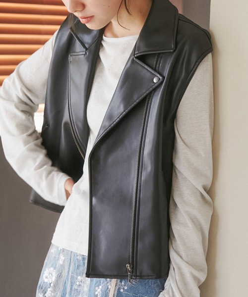ROPE' PICNIC(ロペピクニック)の「シンセティックレザーノースリーブブルゾン(ライダースジャケット・レディース・ブラック・38)」の17枚目の写真