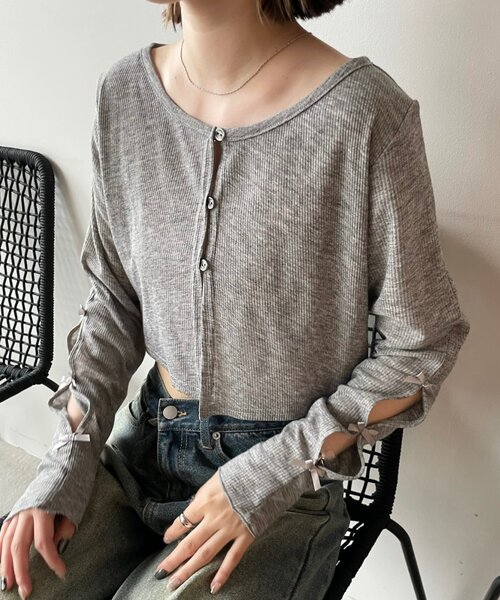 mline（エムライン）の「[mline]袖リボンカーディガン（Tシャツ/カットソー・レディース・グレー/オフホワイト/ブラック/レッド/ピンク・FREE）」の16枚目の写真