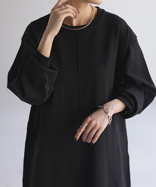 HUG.U（ハグユー）の「スポンジニットワンピース（ワンピース・レディース・ダークブルー/ライトグレー/ブラック/ライトピンク・FREE）」の5枚目の写真