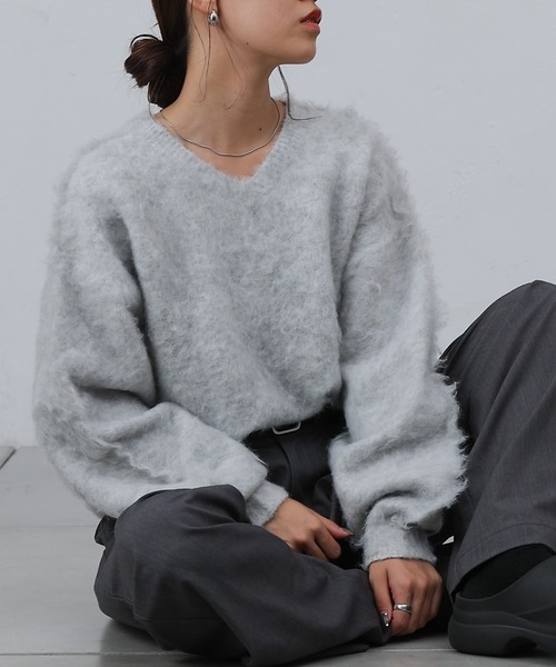 COLONY 2139（コロニートゥーワンスリーナイン）の「モヘアタッチニットプルオーバー（ニット/セーター・レディース・モカ/ネイビー/パープル/グリーン/ブラック/オフホワイト/チャコールグレー/ブルー・FREE）」の2枚目の写真