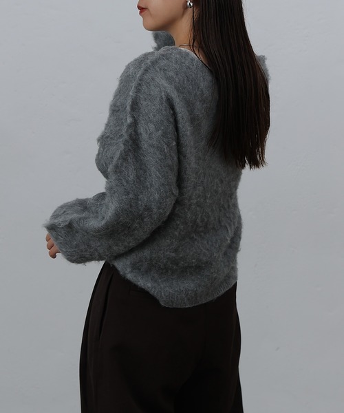 COLONY 2139（コロニートゥーワンスリーナイン）の「モヘアタッチニットプルオーバー（ニット/セーター・レディース・モカ/ネイビー/パープル/グリーン/ブラック/オフホワイト/チャコールグレー/ブルー・FREE）」の10枚目の写真