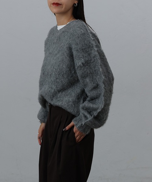 COLONY 2139（コロニートゥーワンスリーナイン）の「モヘアタッチニットプルオーバー（ニット/セーター・レディース・モカ/ネイビー/パープル/グリーン/ブラック/オフホワイト/チャコールグレー/ブルー・FREE）」の11枚目の写真