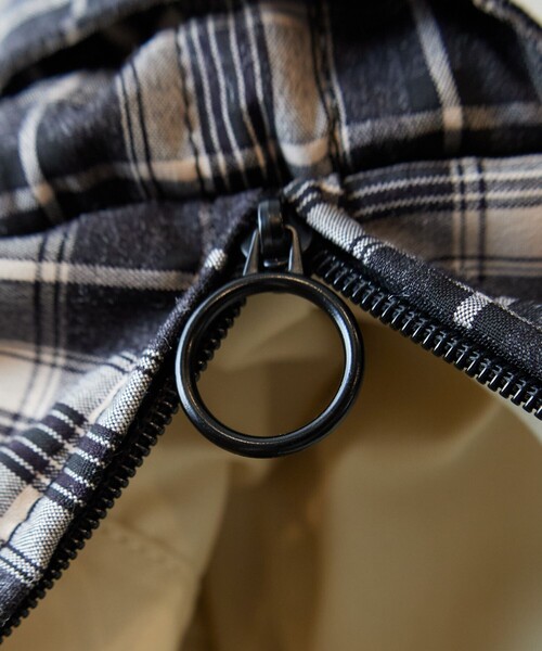 FREAK'S STORE（フリークスストア）の「THEATRE PRODUCTS × FREAK'S STORE/シアタープロダクツ 別注 2WAY チェックギャザーショルダーバッグ（ショルダーバッグ・レディース・ネイビー/ブラック/ワインレッド・ONE SIZE）」の18枚目の写真