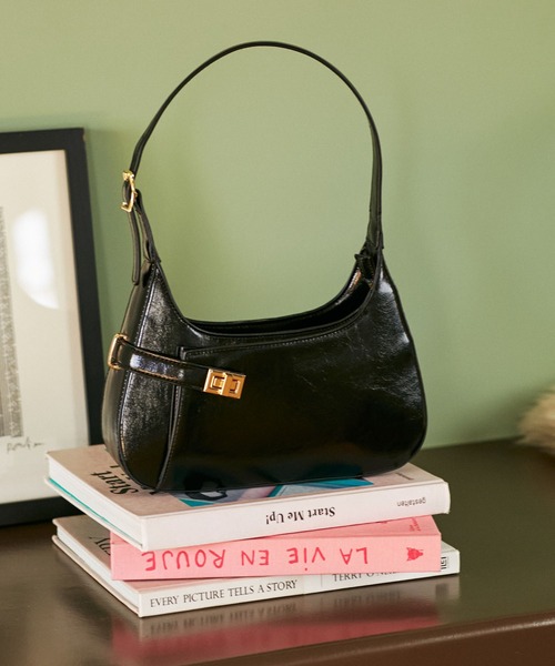 VIS(ビス)の「フロントポケットワンショルダーバッグ(ハンドバッグ・レディース・キナリ/ブラック・FREE)」の8枚目の写真