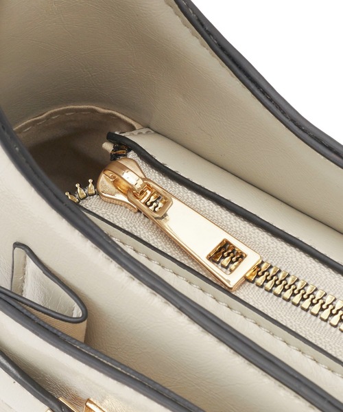 VIS(ビス)の「フロントポケットワンショルダーバッグ(ハンドバッグ・レディース・キナリ/ブラック・FREE)」の13枚目の写真