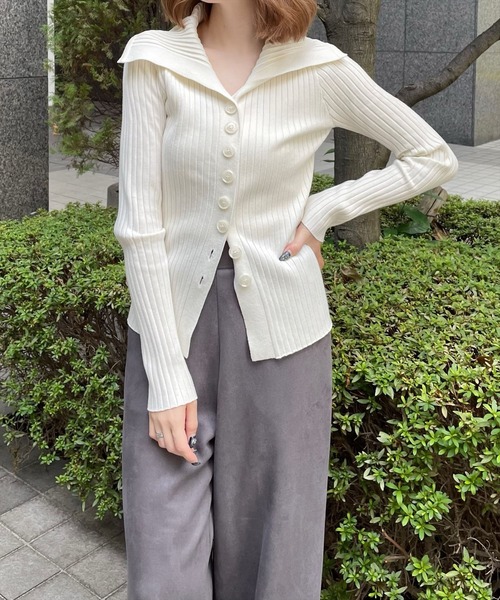 clear（クリア）の「フロントボタン長袖ニットカーディガン [シンプル かわいい 着回し力抜群]≪再入荷≫（カーディガン/ボレロ・レディース・チャコールグレー/アイボリー/ボルドー・F）」の16枚目の写真