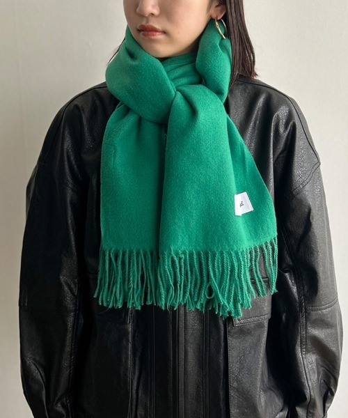Kotoe(コトエ)の「【UNISEX】 16色展開 ソフトタッチ カラーマフラー 無地(マフラー・レディース・ピンク/ブラック/ワイン/カーキ/ブルー/ダークグリーン/グレー/グリーン/レッド/ブラウン/ホワイト/オレンジ/イエロー/モカ/ベージュ/ネイビー・FREE)」の10枚目の写真