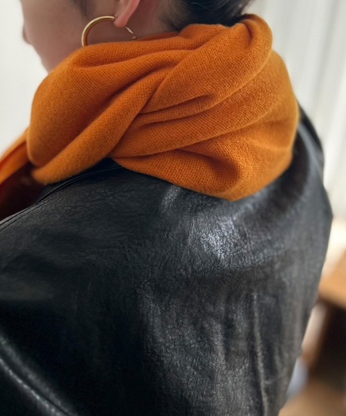 Kotoe(コトエ)の「【UNISEX】 16色展開 ソフトタッチ カラーマフラー 無地(マフラー・レディース・ピンク/ブラック/ワイン/カーキ/ブルー/ダークグリーン/グレー/グリーン/レッド/ブラウン/ホワイト/オレンジ/イエロー/モカ/ベージュ/ネイビー・FREE)」の21枚目の写真