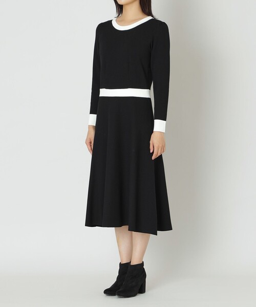 TO BE CHIC(トゥー ビー シック)の「レーヨンポリエステル ニットワンピース(ワンピース・レディース・ベージュ/ブラック・40/42/38)」の6枚目の写真
