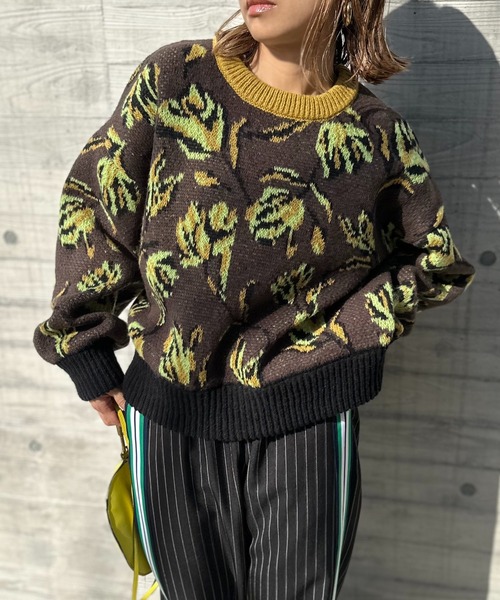 mi via loca（ミヴィアロカ）の「ダブルジャガード フラワー柄 ニットプルオーバー（ニット/セーター・レディース・ブラウン/アイボリー・FREE）」の22枚目の写真