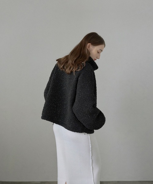 MINERTE（ミネルテ）の「【MINERTE】glitter boa half zip pullover / ラメリングボアハーフジッププルオーバー（ブルゾン・レディース・アイボリー/ブラック/ライトベージュ・FREE）」の19枚目の写真