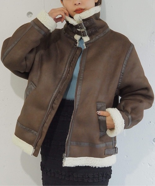 tiptop（ティップトップ）の「フェイクムートンボアブルゾン（ムートンコート・レディース・ブラウン/チャコールグレー/ブラック/アイボリー・FREE）」の4枚目の写真