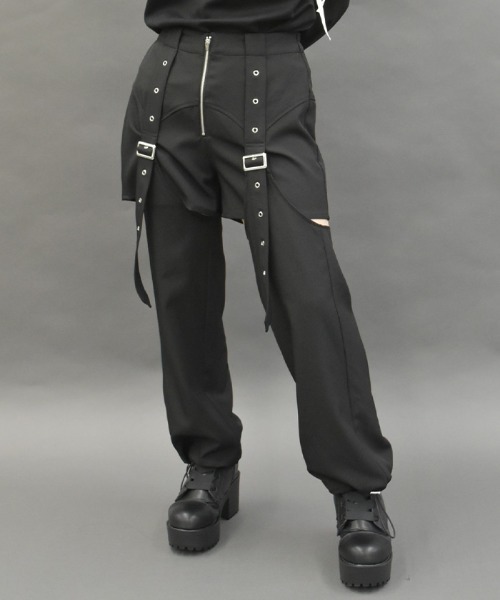 SECRETデザイン ブラックパンツ axes femme POETIQUE（アクシーズファムポエティック）の「ベルト