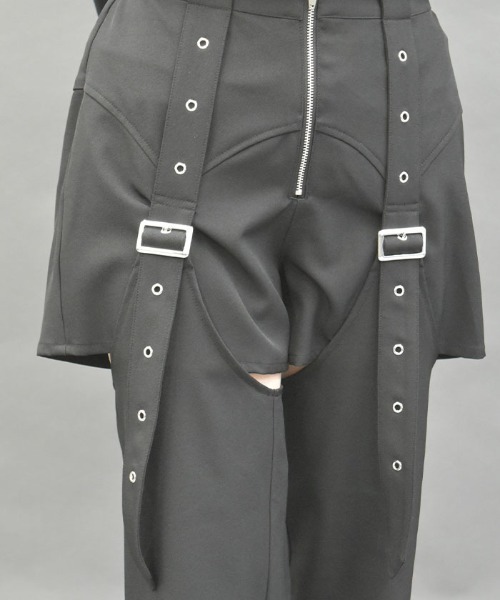 axes femme POETIQUE（アクシーズファムポエティック）の「ベルトデザインセパレートパンツ（その他パンツ・レディース・ブラック/チャコール・MEDIUM）」の7枚目の写真